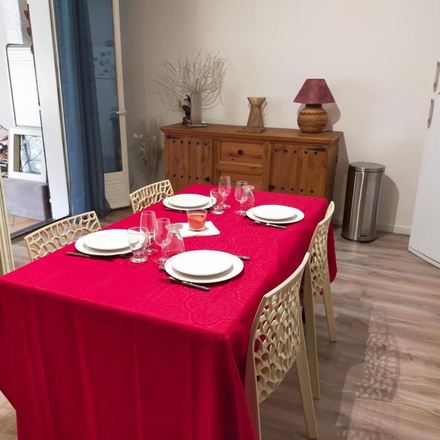 Le Cocon Des Spress Apartment Cers Ngoại thất bức ảnh